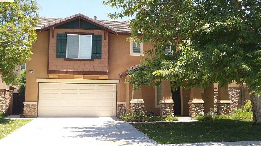1st image of 38272 Sevilla Ave
