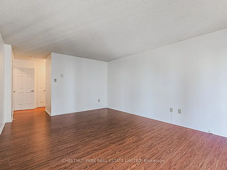 131 Beecroft Rd #1504 — Photo 37