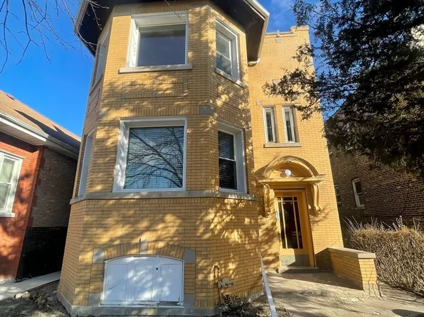 5955 S Whipple St, Chicago, IL 60629