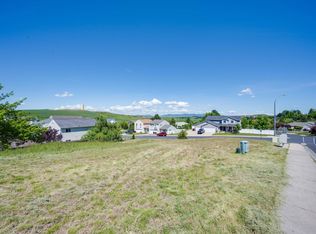 450 NW Terre View Dr, Pullman, WA 99163