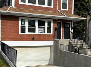 137 S 14th, Mount Vernon, NY 10550