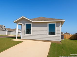 6702 Chert Chase, Elmendorf, TX 78223