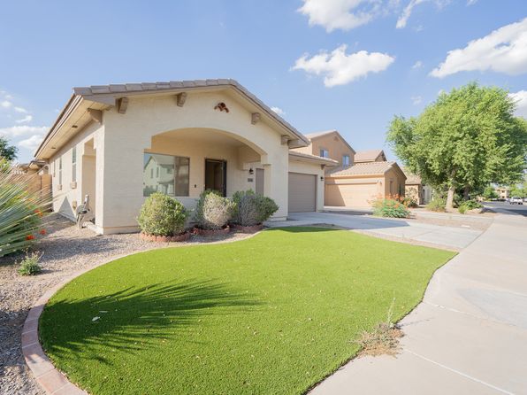 1066 E Sourwood Dr