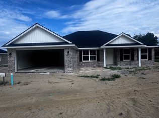 100 Esther Ave, Reidsville, GA 30453