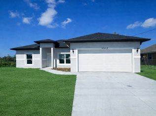3512 20th St SW, Lehigh Acres, FL 33976