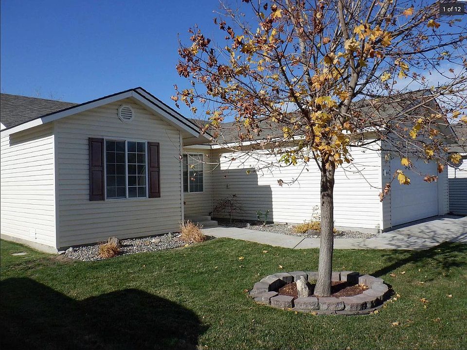 1st image of 1669 Foxglove Ave