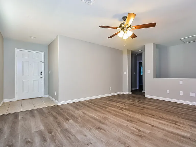 4913 Shady Rim Ct — Photo 6