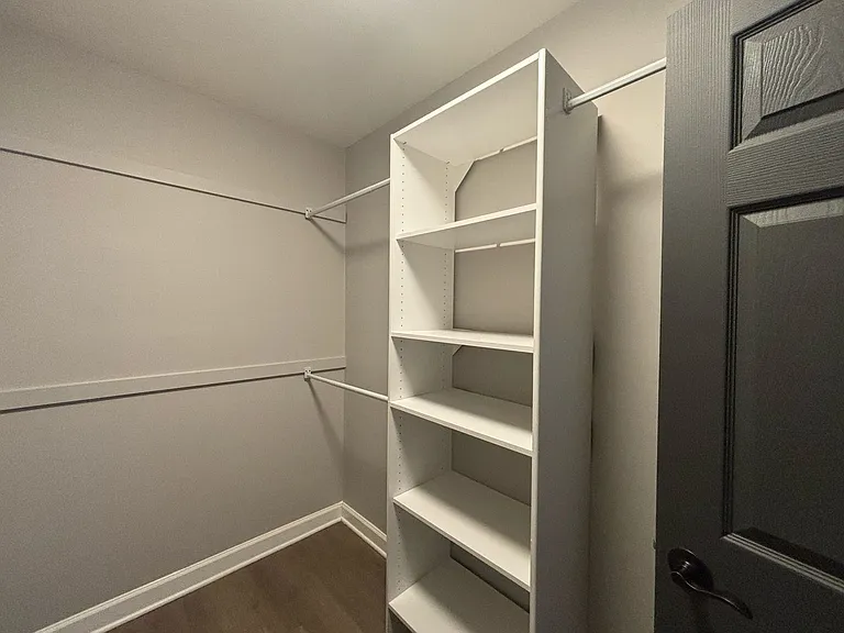 Northgate Addison Apartments — Photo 21