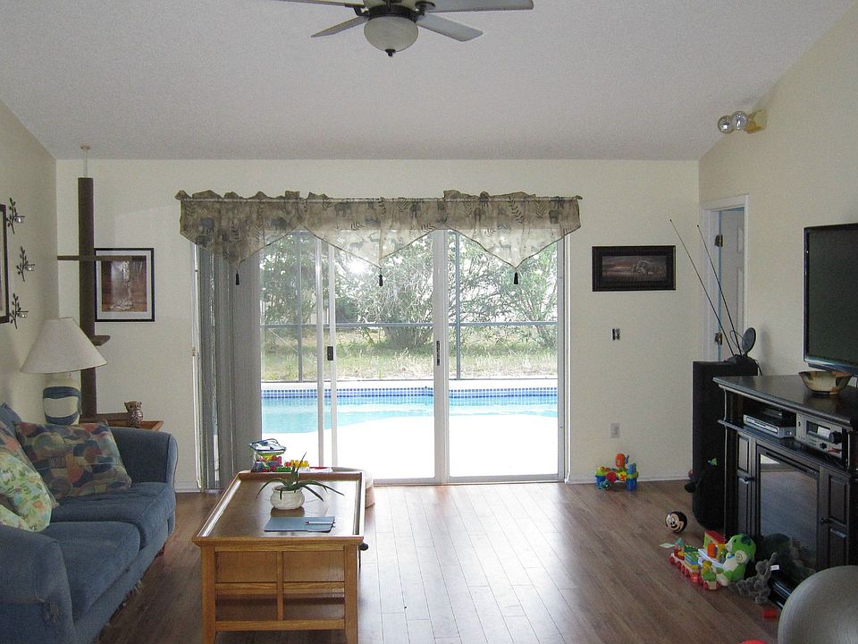1st image of 207 Wild Forrest Dr