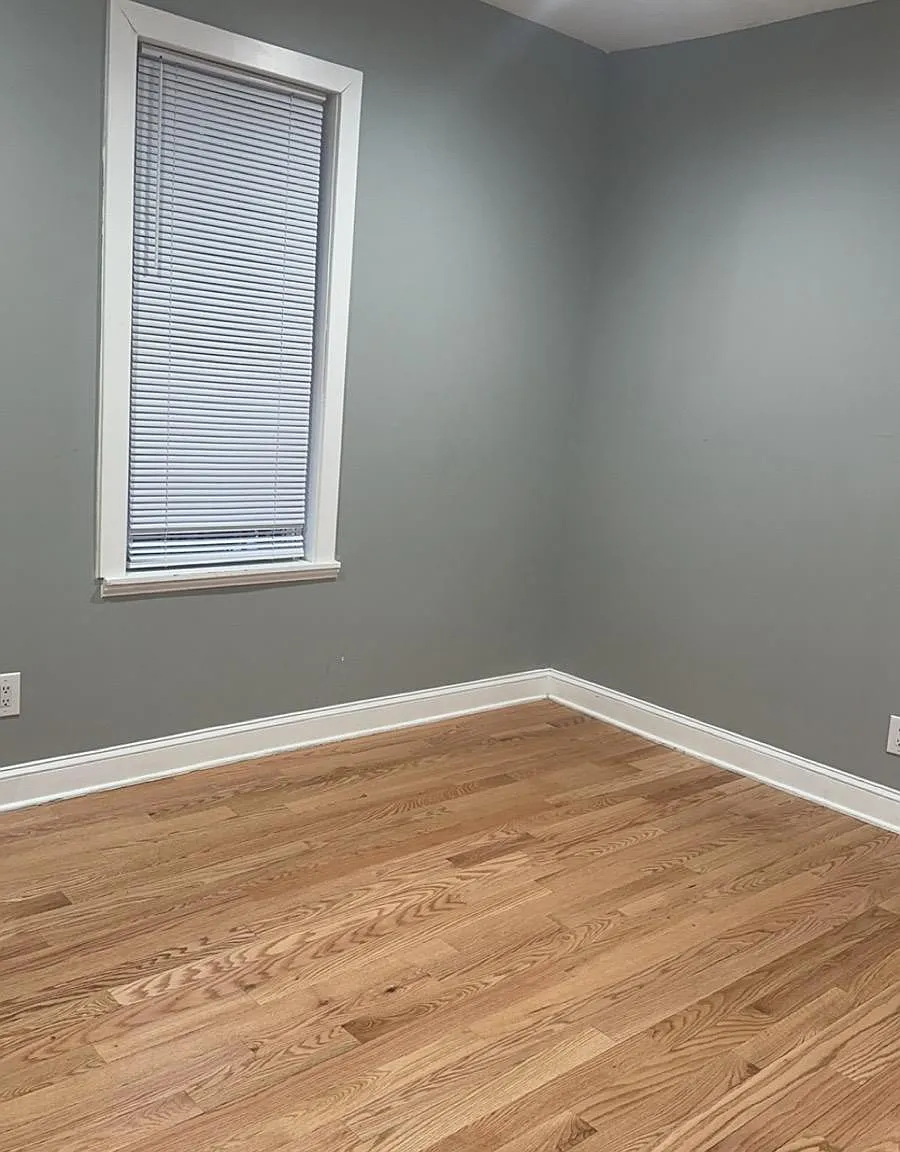 2 bed, 700 sqft, $2,250 — Photo 1