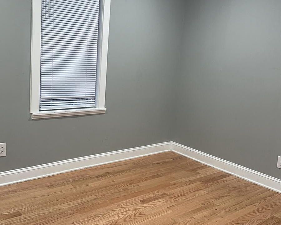 1st image of 120 W 23rd St #1F