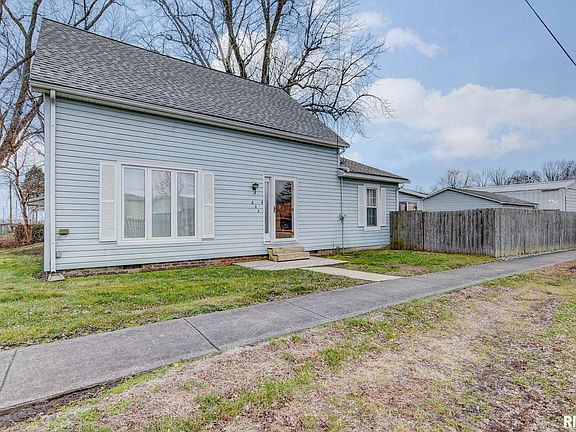 2nd image of 803 S 1st St