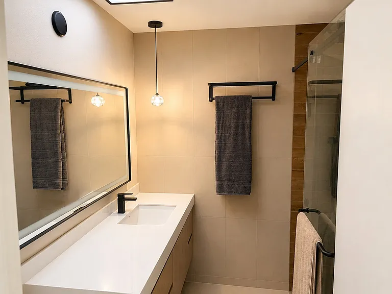 4611 Green Tree Ln — Photo 5