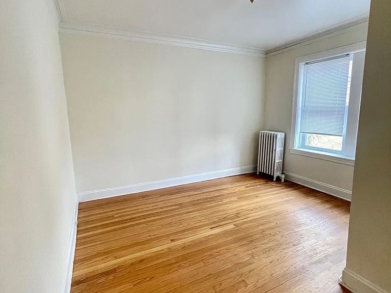 6318 N Mozart St #1R — Photo 8