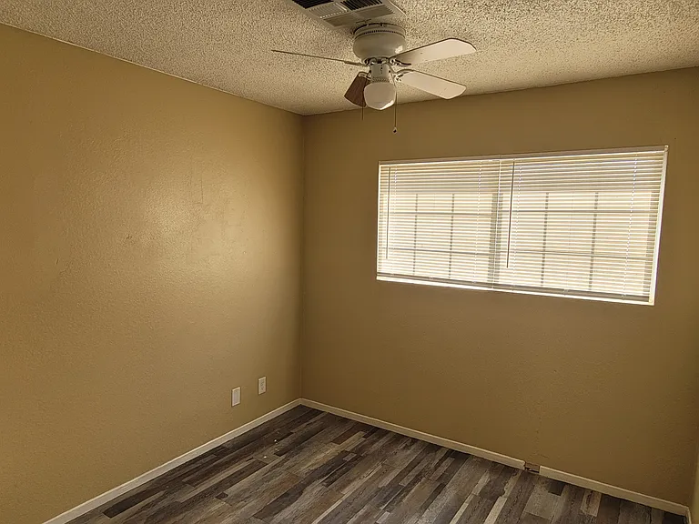 5250 Camden Ave — Photo 8