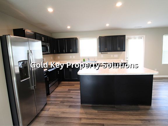 2nd image of 9739 Oak Grove Dr