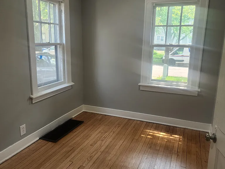 627 S Rose St #1 — Photo 7