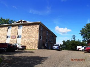 1940 Perlich Ave, Red Wing, MN 55066