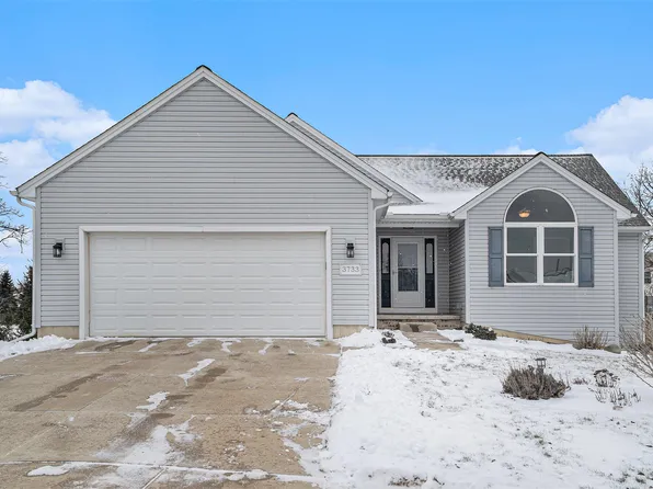 3733 Bristol Dr, Dexter, MI 48130
