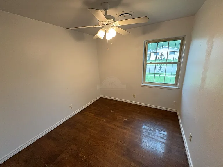 3312 Lake Travis Ave — Photo 14