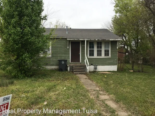 2104 N Frankfort Pl, Tulsa, OK 74106