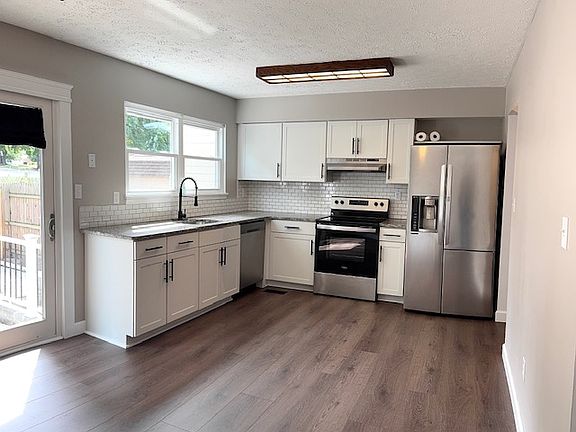 RENOVATED KITCHEN