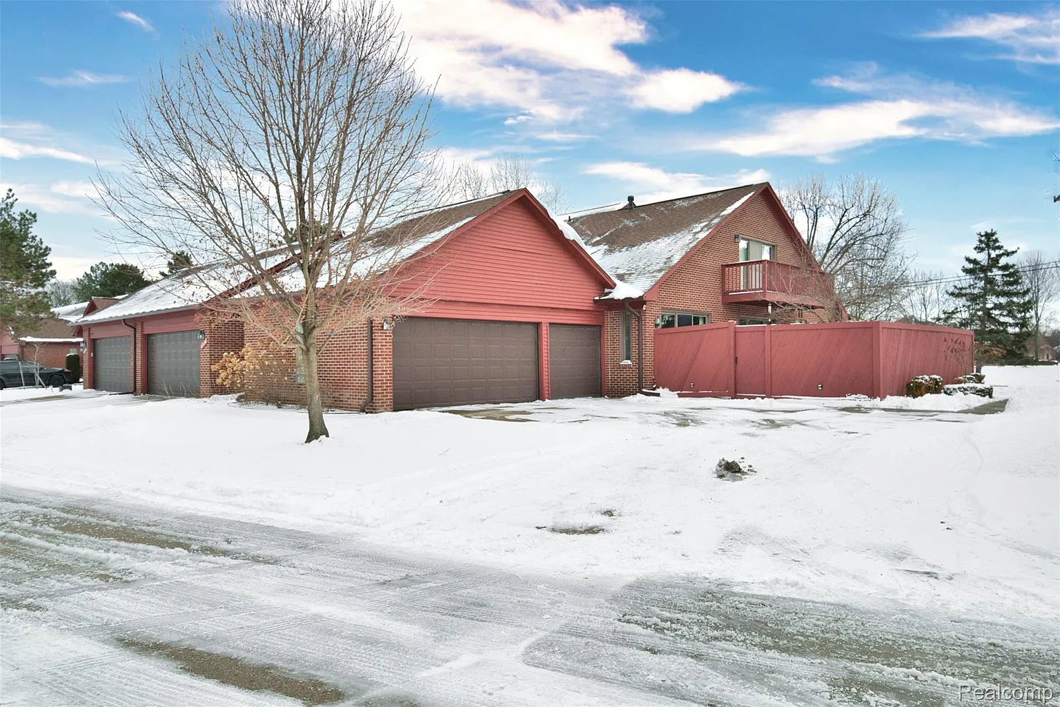 42192 Lochmoor St #35 photo 1
