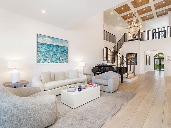 2nd image of 2085 Regents Boulevard