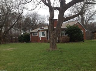 1705 Cornatzer Rd, Mocksville, NC 27028