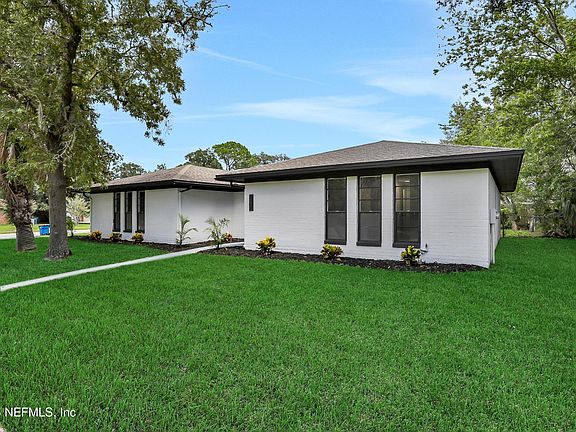 2nd image of 3875 FERNGLEN Drive