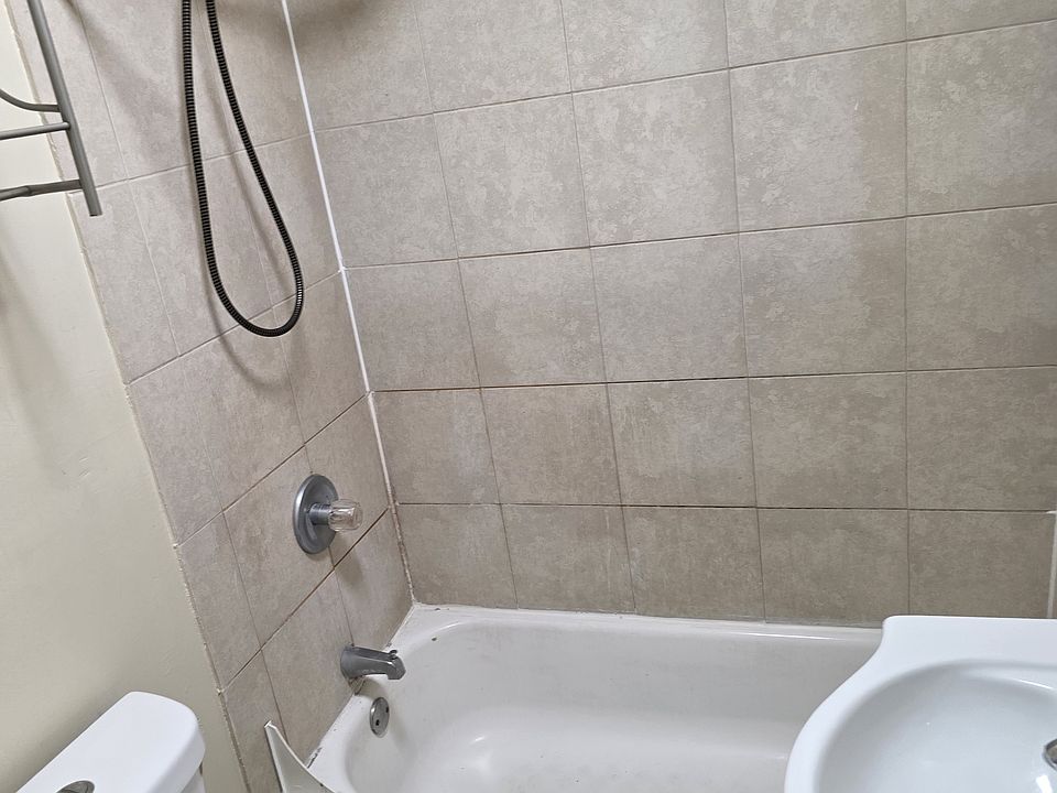 2nd image of 6700 Ogontz Ave #A