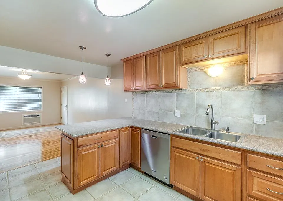 150 Blossom Hill Rd #1