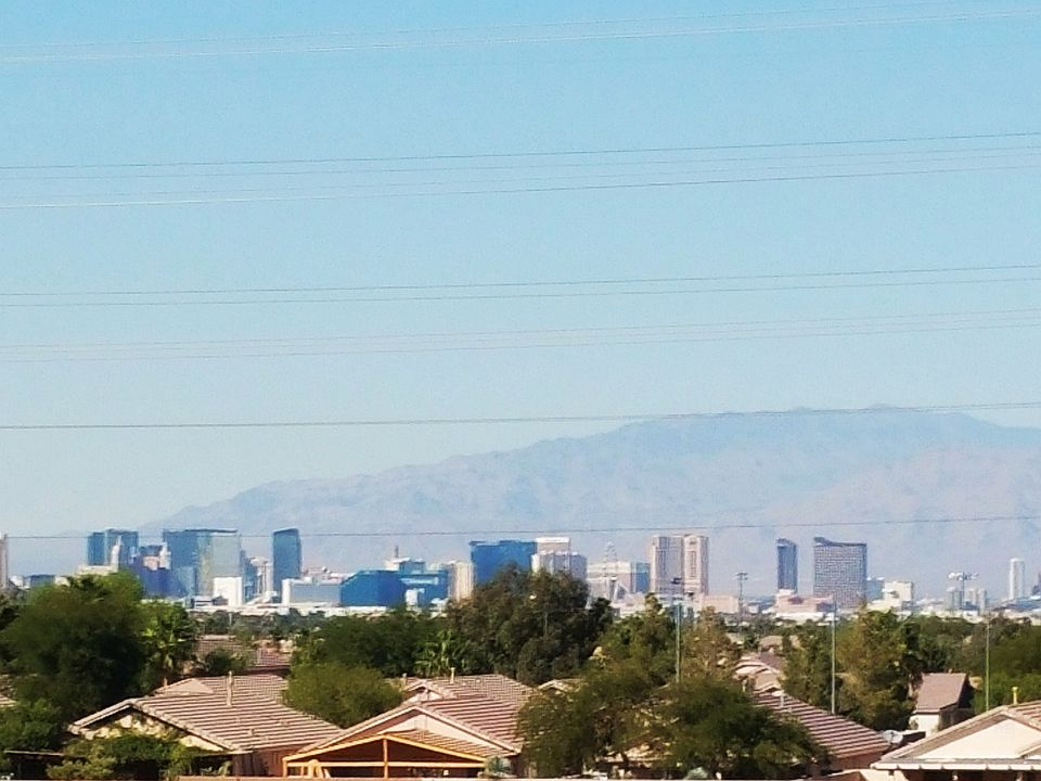 1st image of 1050 E Cactus Ave Unit 2027