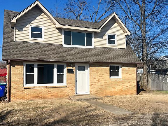 2nd image of 108 Akin Ave