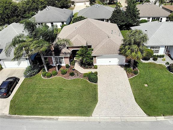 3rd image of 7111 SE 171st Pond Ln