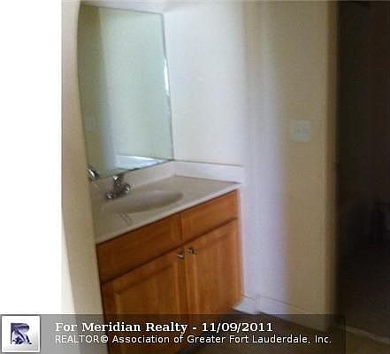 4th image of 10115 W Sunrise Blvd APT 206