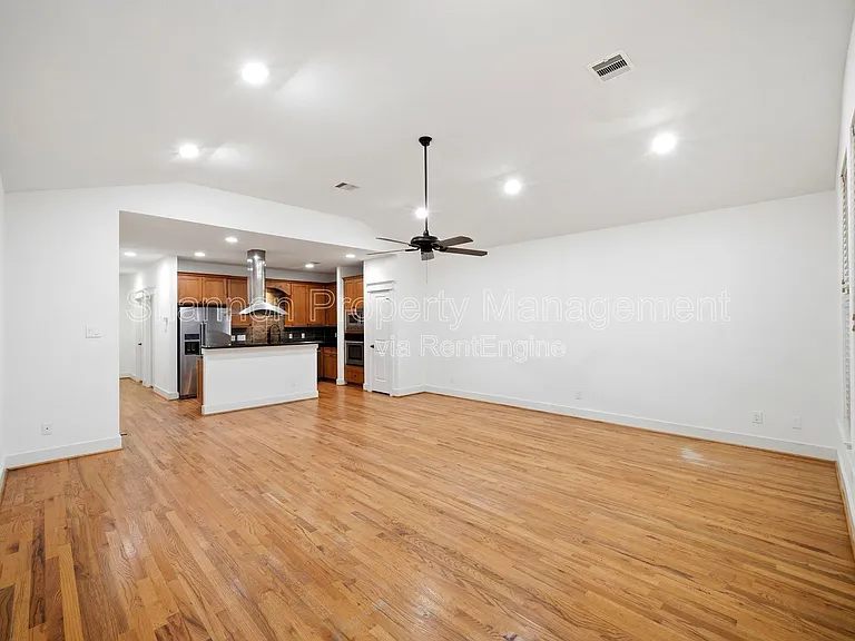 2323 Sperber Ln — Photo 22