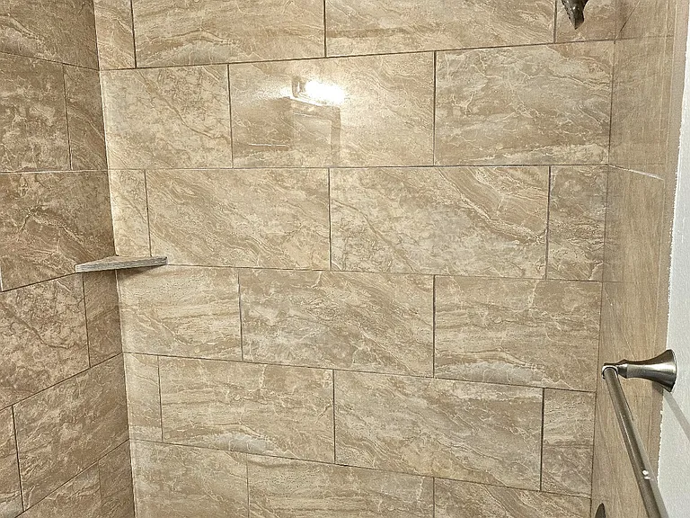4313 N 19th Ave #220 — Photo 8