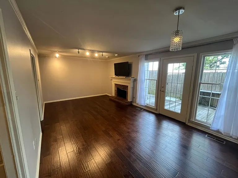 2805 Foxcroft Rd #704 — Photo 16