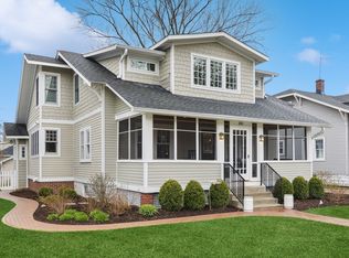 200 Belleplaine Ave, Park Ridge, IL