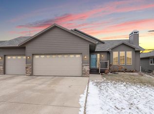 2024 S Shaw Ave, Sioux Falls, SD 57106