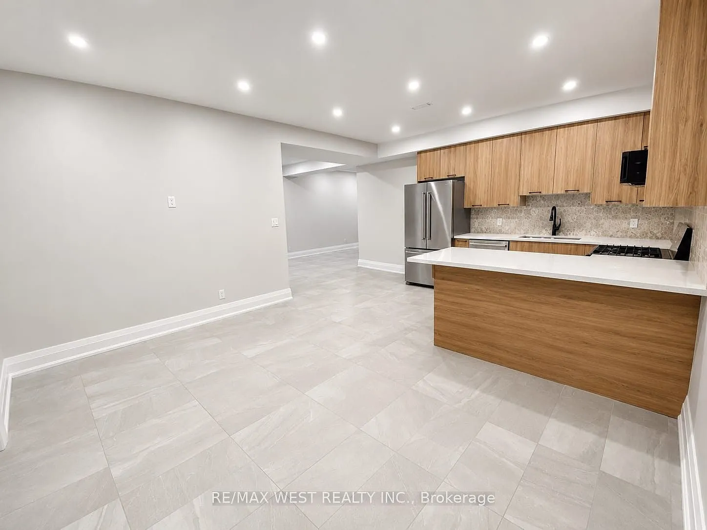 2 bed, $2,550 — Photo 3