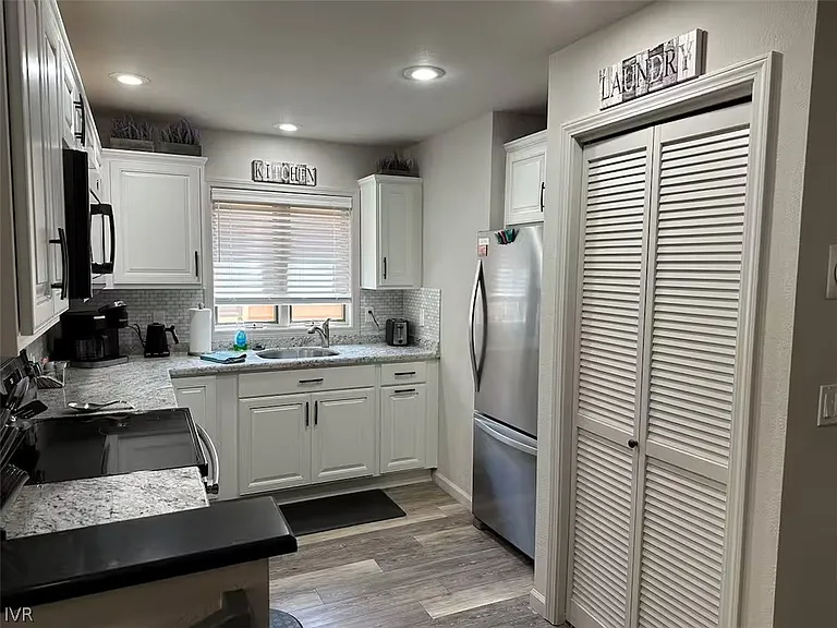 120 Village Blvd #98 — Photo 8