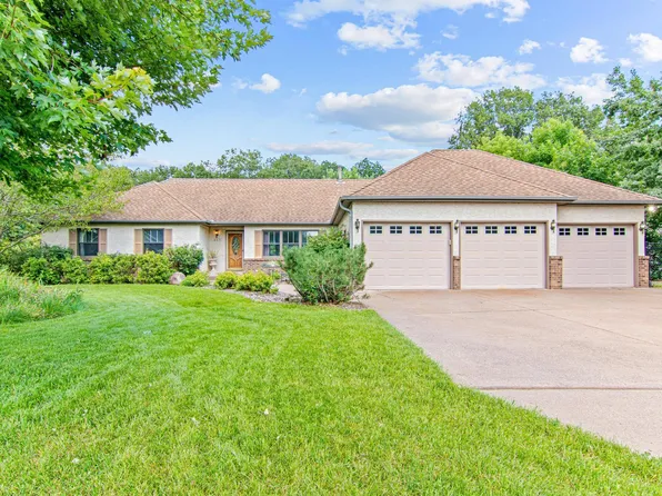 443 Hardwood Ln E, Saint Paul, MN 55115