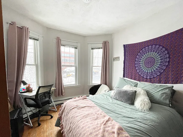 19 Bucknam St #3F — Photo 9