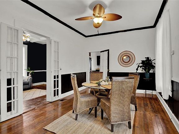 5th image of 303 E Lake St
