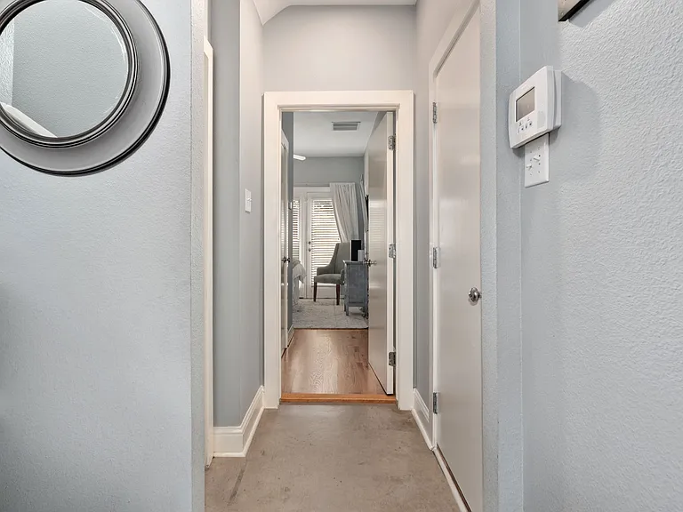 4317 Cedar Springs Rd #C — Photo 5