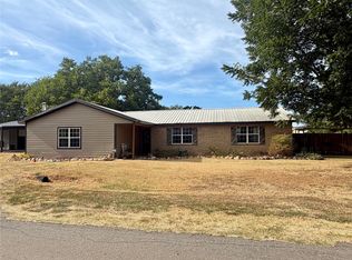 100 Nell Ln, Yantis, TX 75497