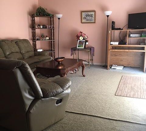 4th image of 1440 N Lawnwood Cir APT 21B