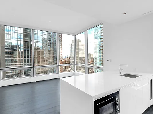 Rented by Ankor Management | media 12